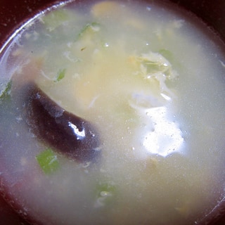 茄子と葱と生卵の中華スープ